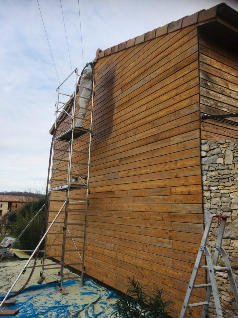décapage-aérogommage-maison-façade-en-bois-4