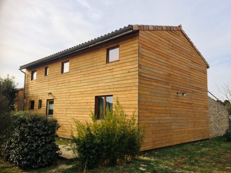 décapage-aérogommage-maison-façade-en-bois-6